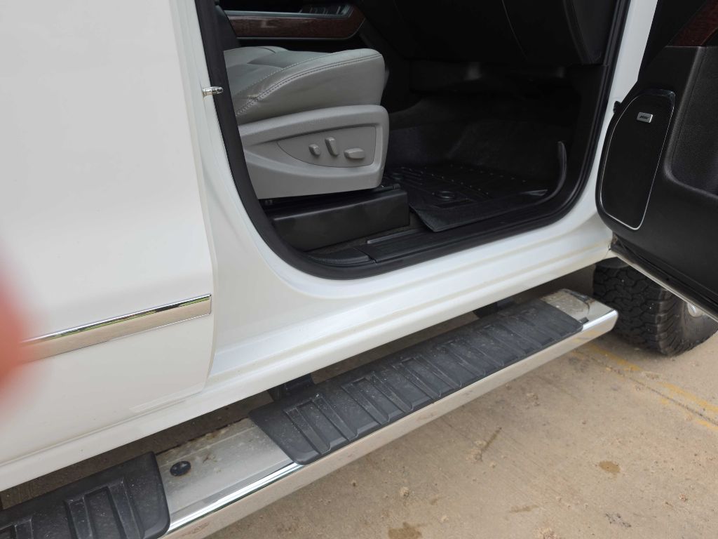Photo 19 of this GMC SIERRA 2500HD