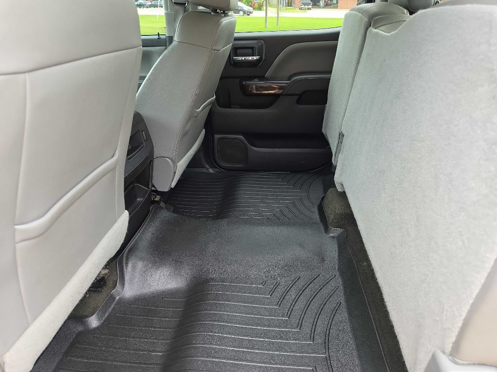 Photo 36 of this GMC SIERRA 2500HD