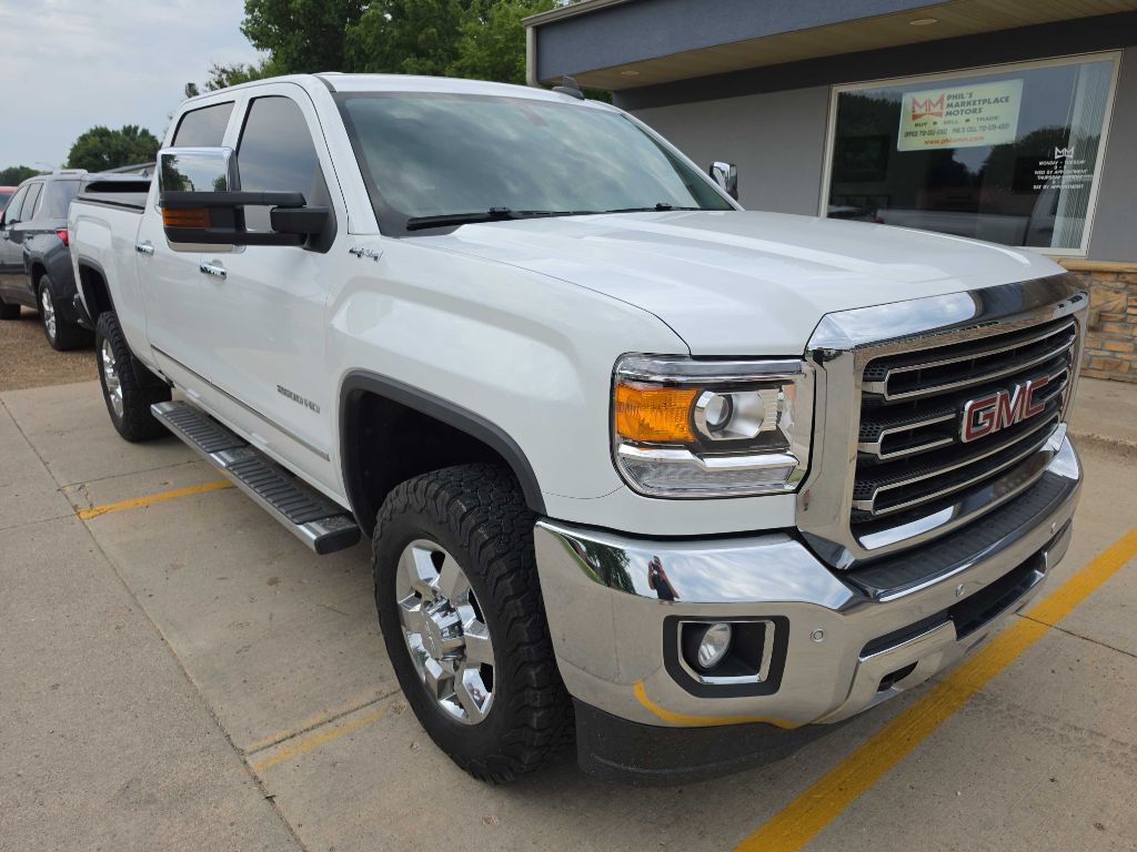 Photo 7 of this GMC SIERRA 2500HD