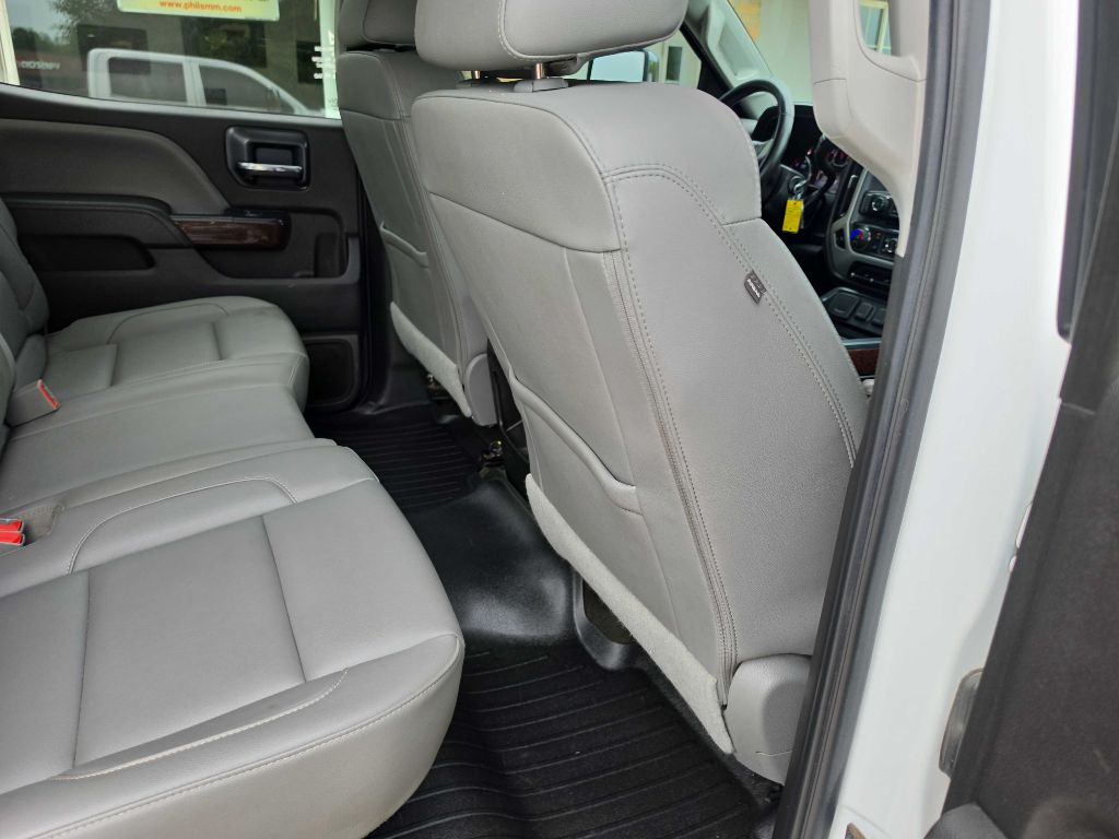 Photo 25 of this GMC SIERRA 2500HD