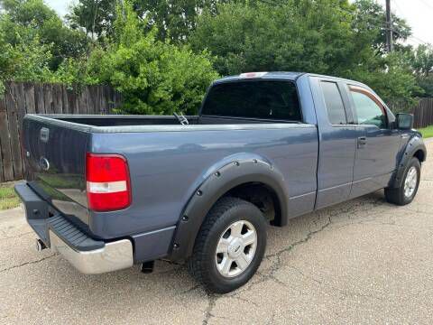 Photo 6 of this FORD F150