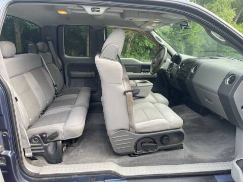 Photo 12 of this FORD F150