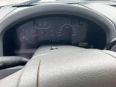 Photo 17 of this FORD F150