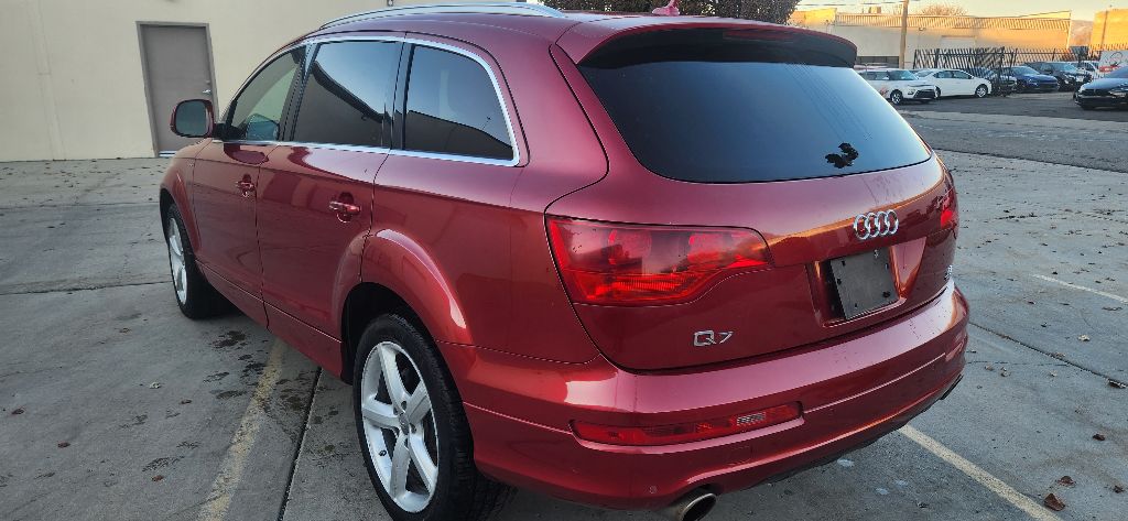 Photo 4 of this AUDI Q7