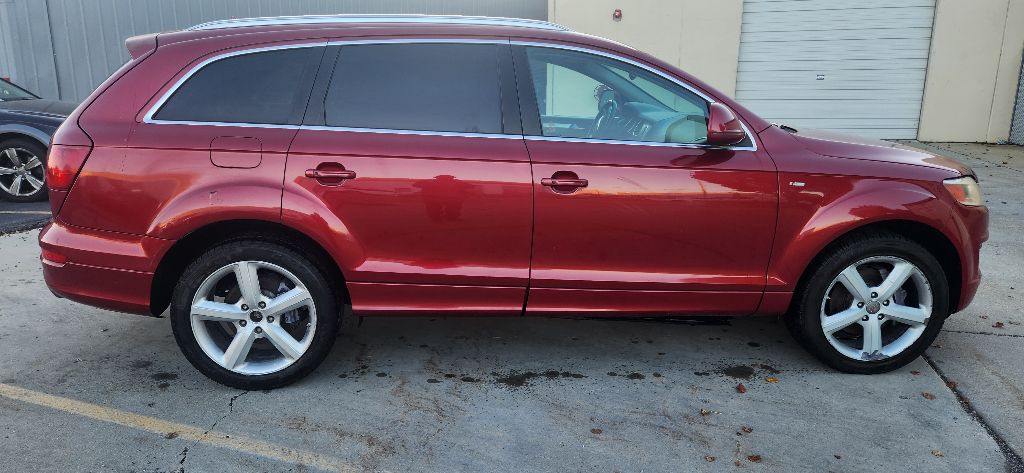 Photo 5 of this AUDI Q7