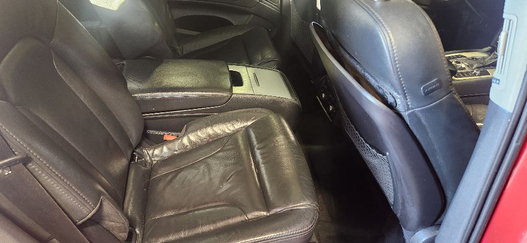 Photo 14 of this AUDI Q7
