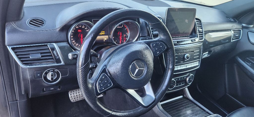 Photo 9 of this MERCEDES-BENZ GLE