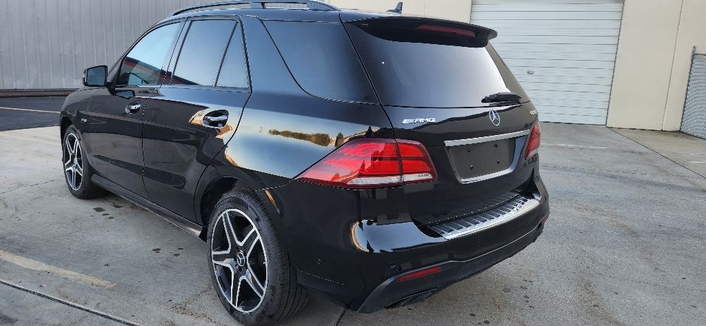 Photo 3 of this MERCEDES-BENZ GLE