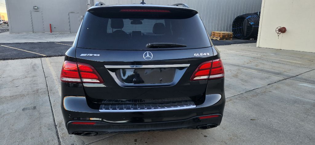 Photo 6 of this MERCEDES-BENZ GLE