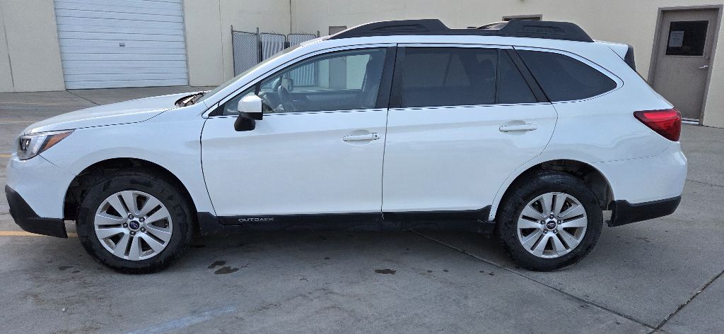 Photo 8 of this SUBARU OUTBACK