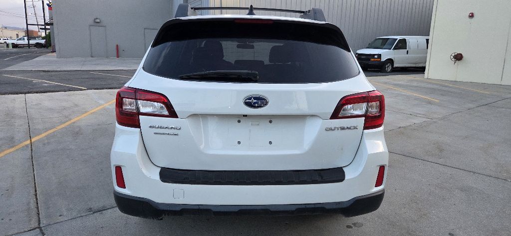 Photo 6 of this SUBARU OUTBACK