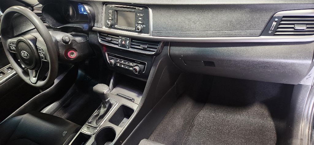 Photo 12 of this KIA OPTIMA