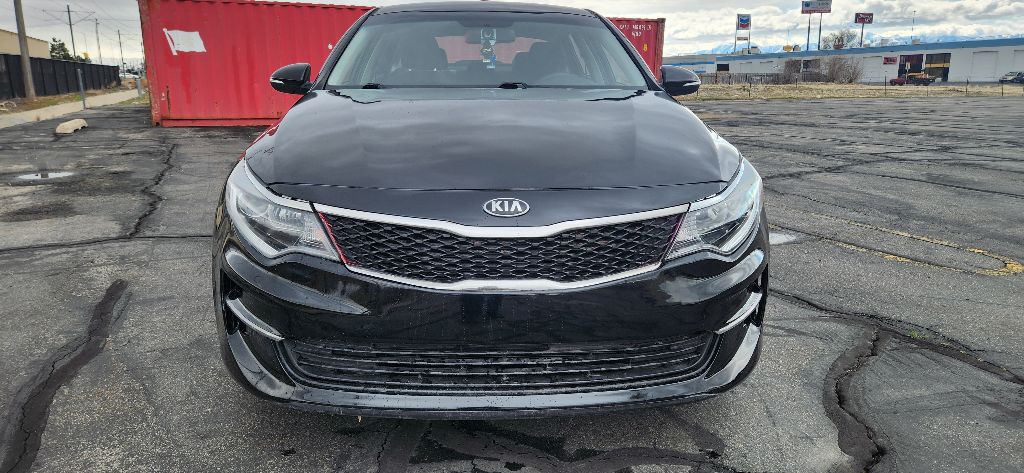 Photo 5 of this KIA OPTIMA