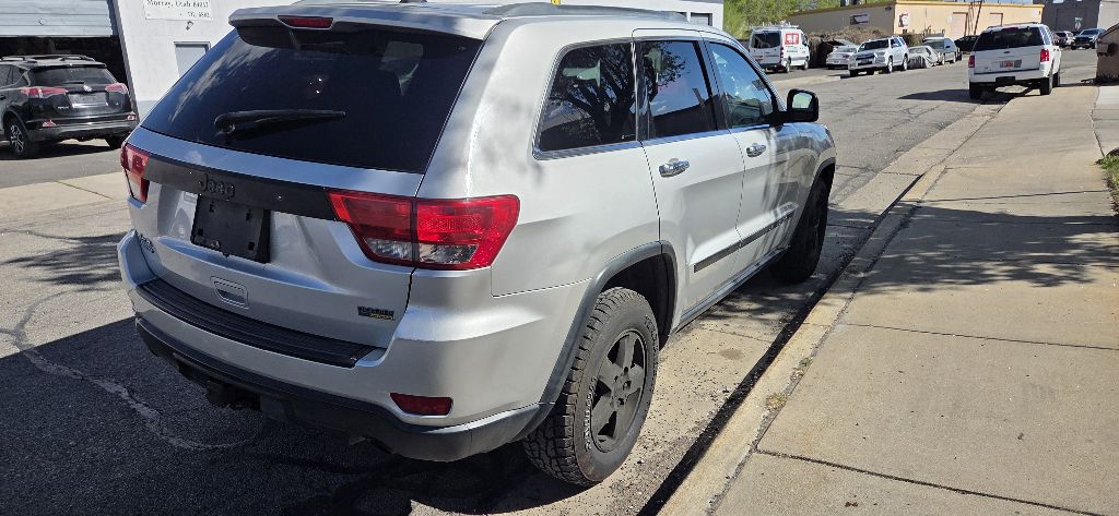 Photo 6 of this JEEP GRAND CHEROKEE