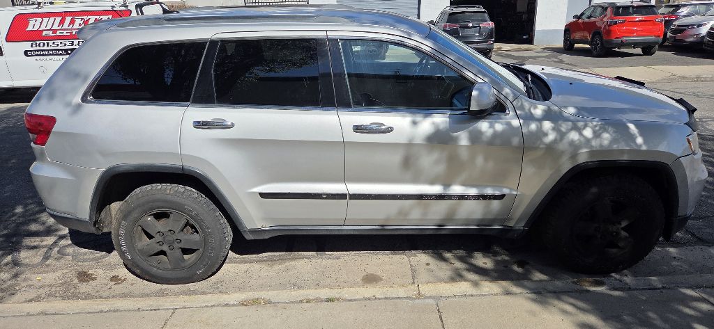 Photo 4 of this JEEP GRAND CHEROKEE
