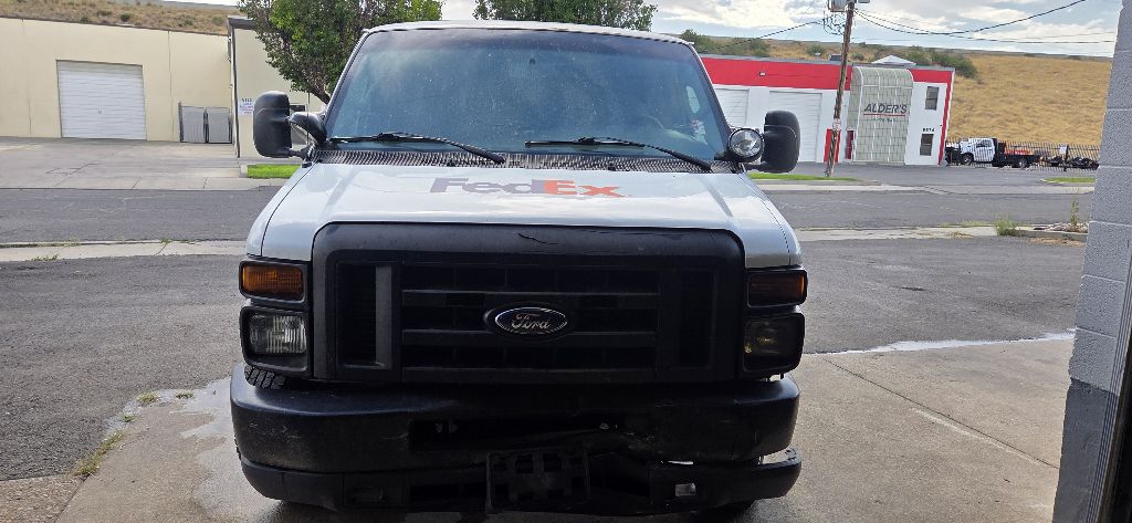 Photo 7 of this FORD E-SERIES