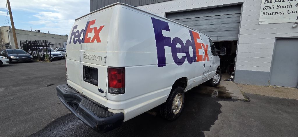Photo 2 of this FORD E-SERIES