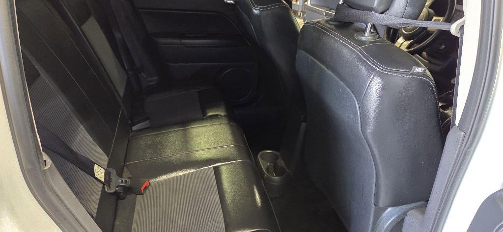 Photo 14 of this JEEP PATRIOT