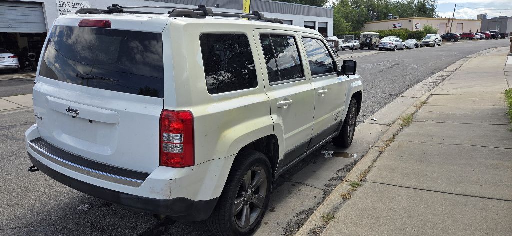 Photo 5 of this JEEP PATRIOT