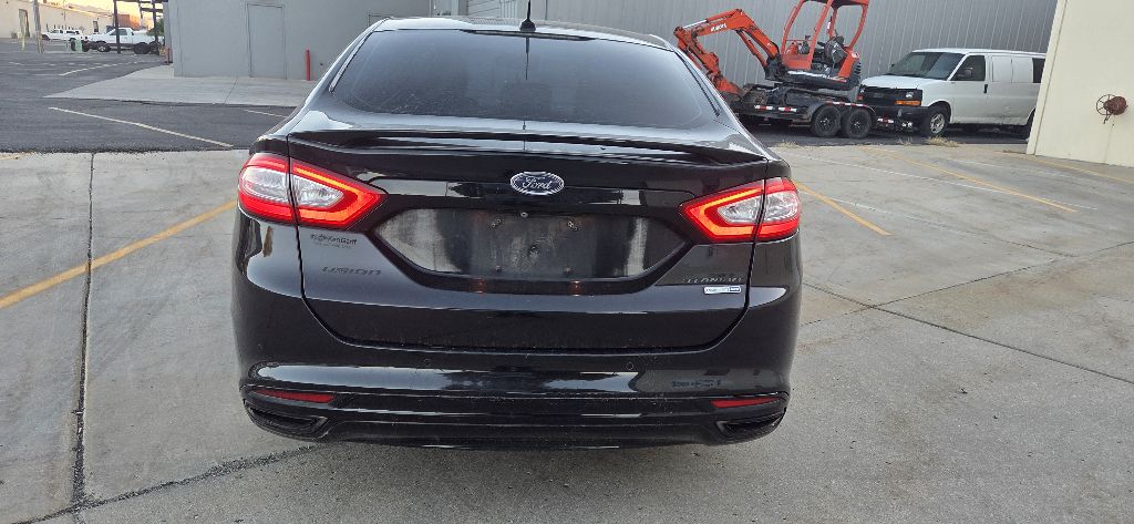 Photo 6 of this FORD FUSION