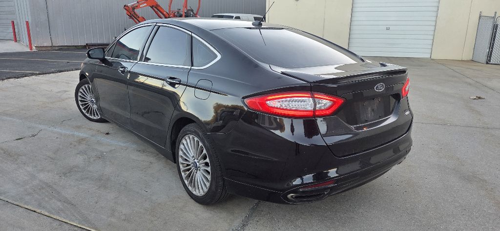 Photo 4 of this FORD FUSION