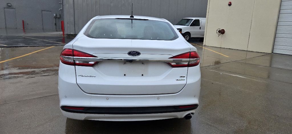 Photo 6 of this FORD FUSION