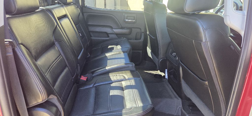 Photo 12 of this GMC SIERRA