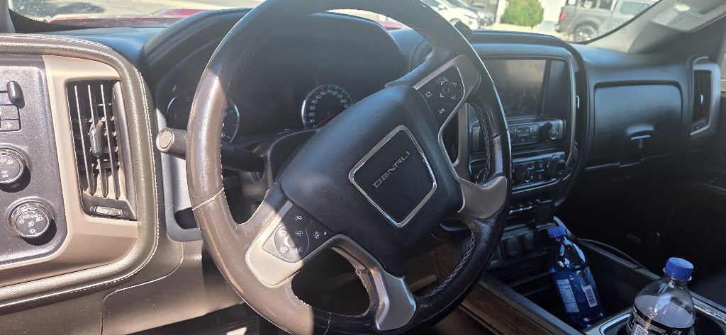 Photo 11 of this GMC SIERRA