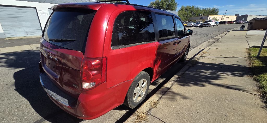Photo 4 of this DODGE GRAND CARAVAN