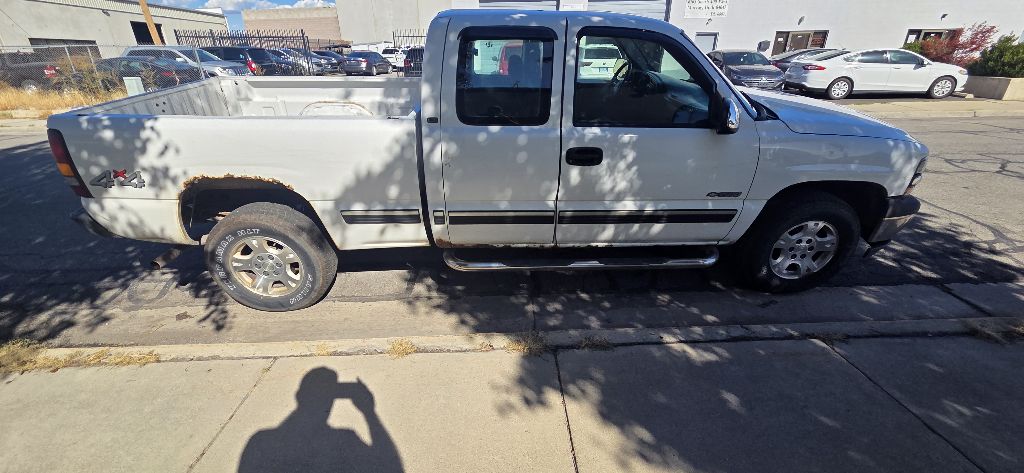 Photo 8 of this CHEVROLET SILVERADO