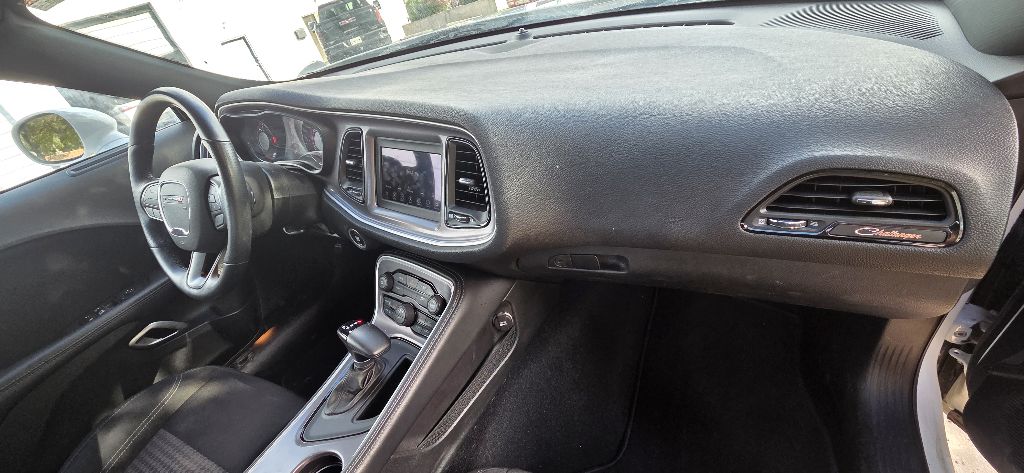 Photo 9 of this DODGE CHALLENGER