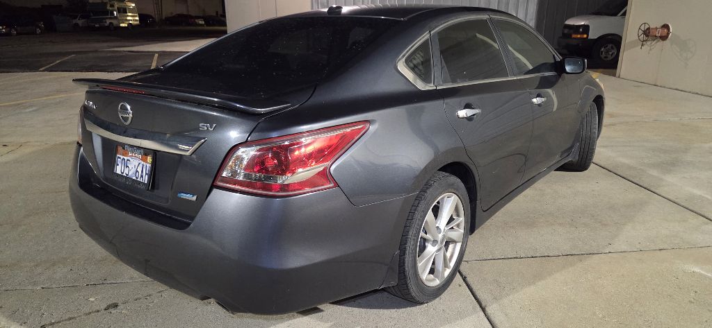 Photo 5 of this NISSAN ALTIMA