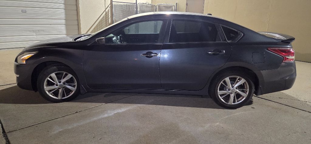 Photo 8 of this NISSAN ALTIMA