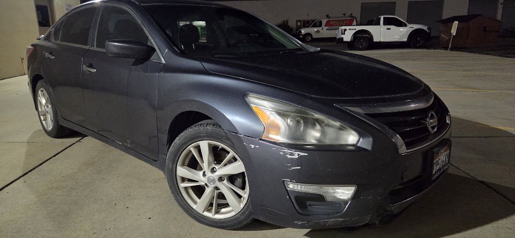 Photo 2 of this NISSAN ALTIMA
