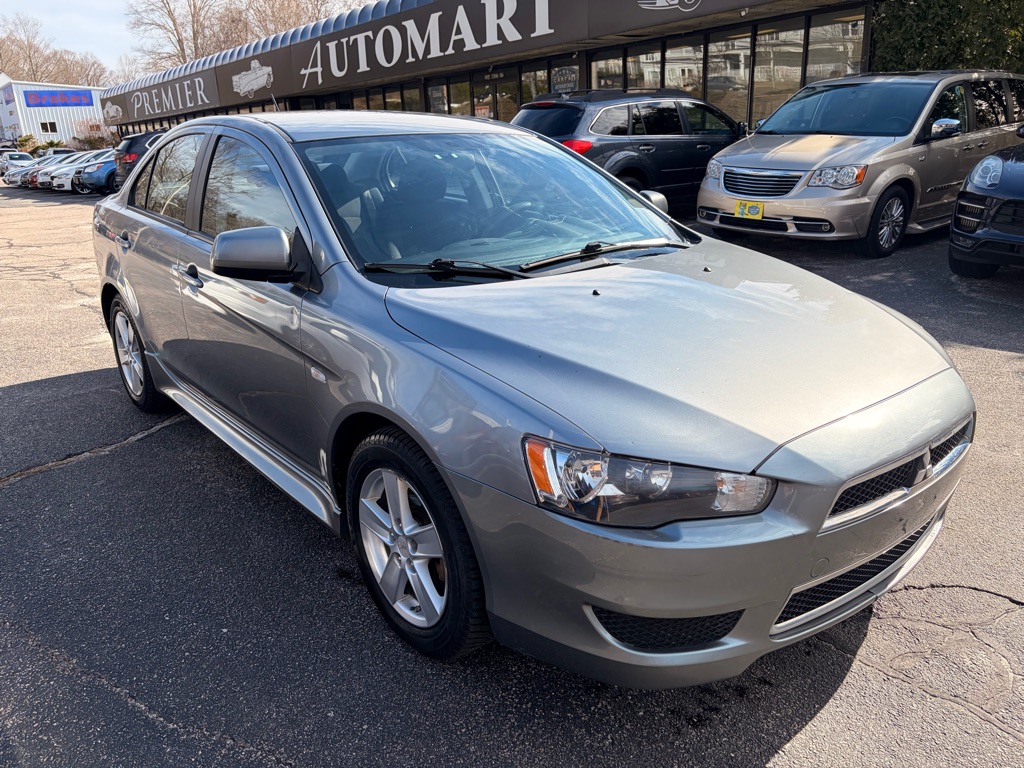 2014 Mitsubishi Lancer SE