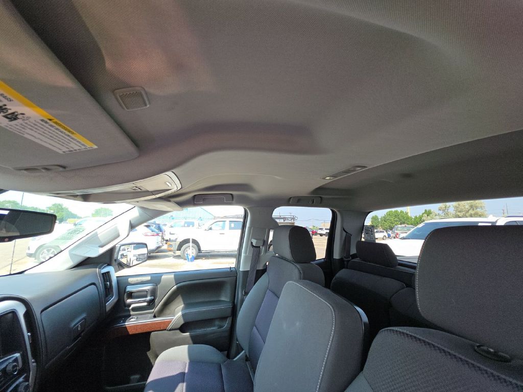 Photo 9 of this GMC SIERRA