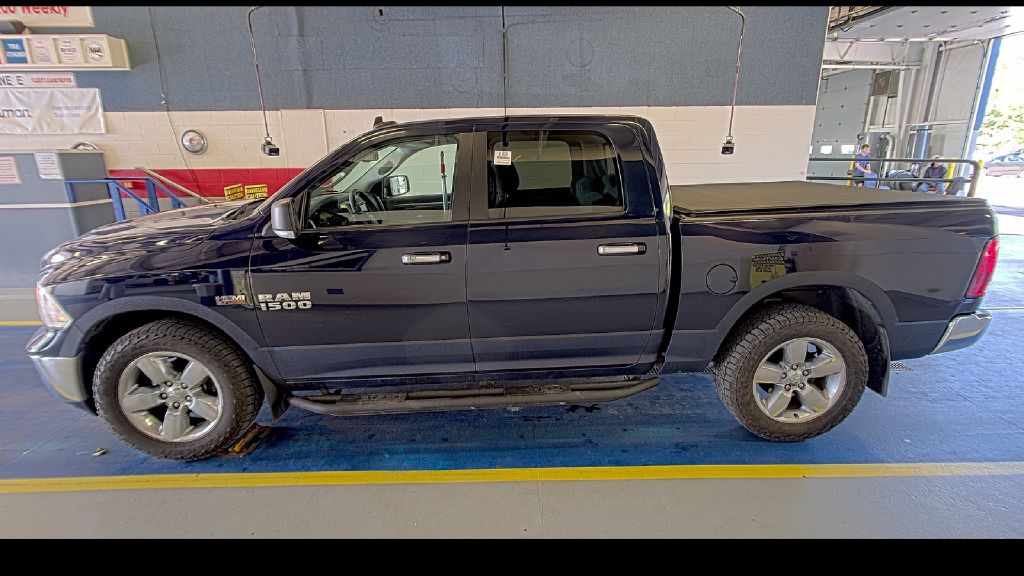 Photo 2 of this RAM 1500