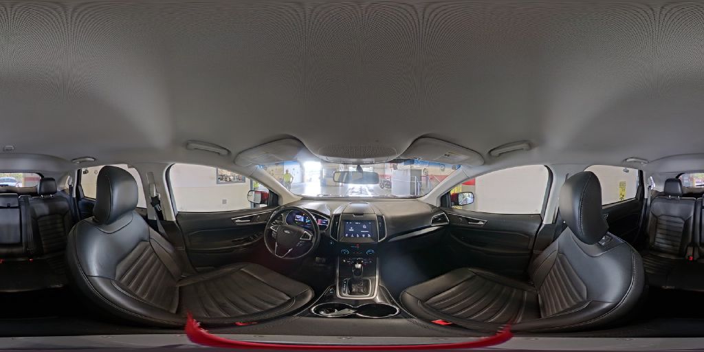Photo 3 of this FORD EDGE