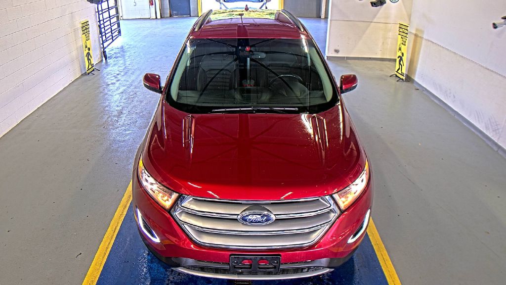 Photo 2 of this FORD EDGE