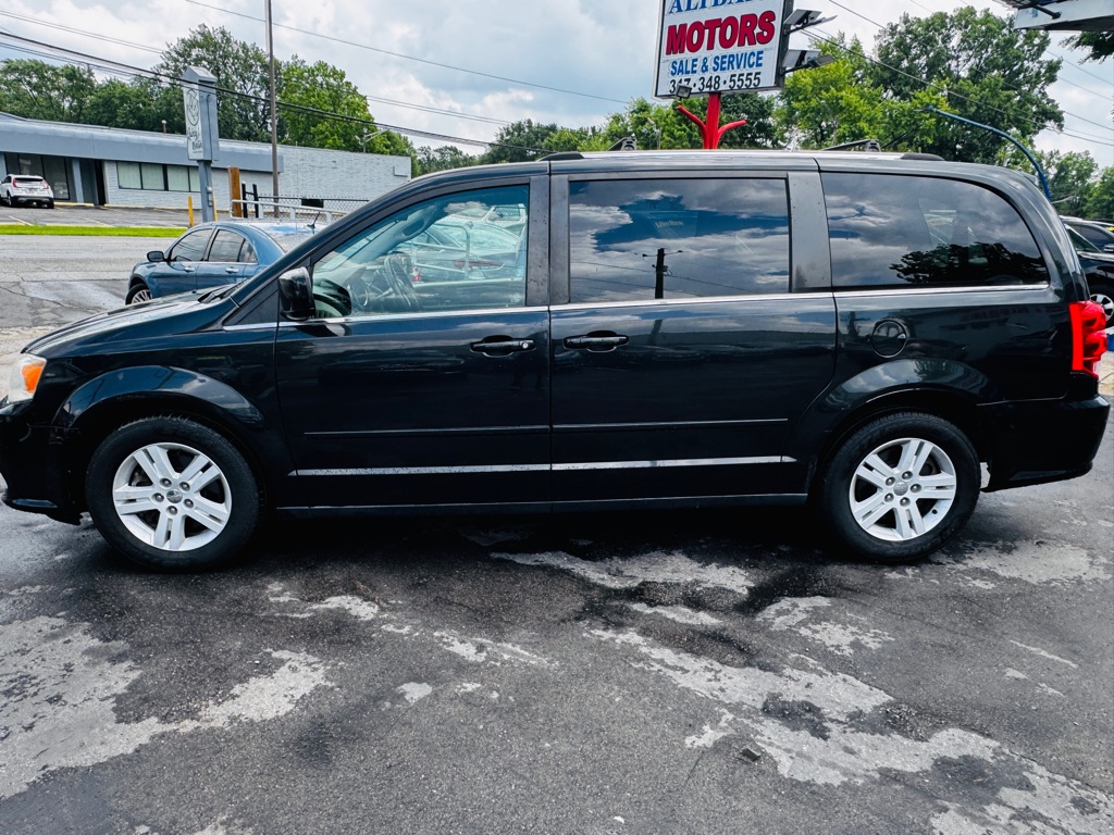 Photo 2 of this DODGE GRAND CARAVAN