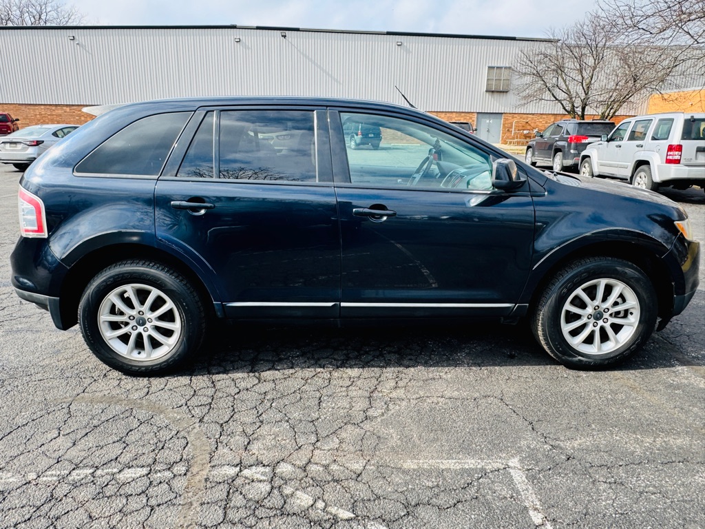 Photo 6 of this FORD EDGE