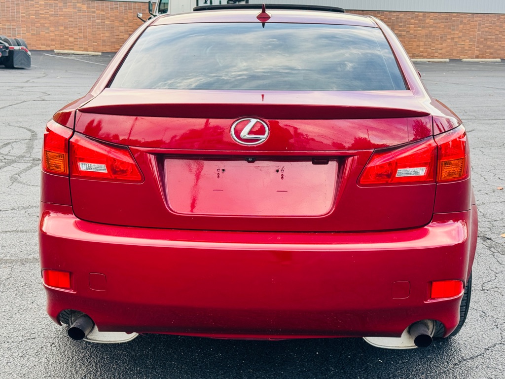 Photo 18 of this LEXUS IS 250