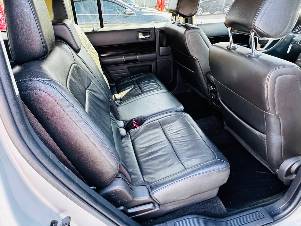 Photo 13 of this FORD FLEX