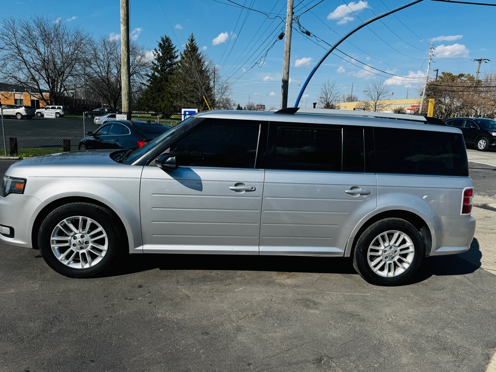 Photo 2 of this FORD FLEX