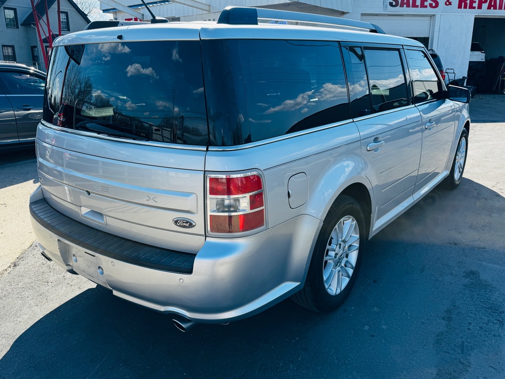 Photo 5 of this FORD FLEX
