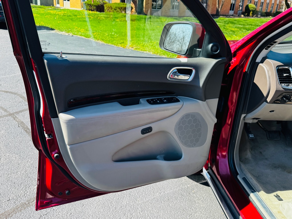 Photo 9 of this DODGE DURANGO