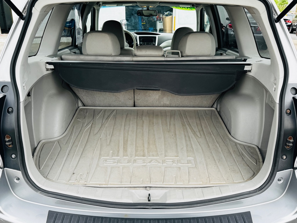Photo 12 of this SUBARU FORESTER