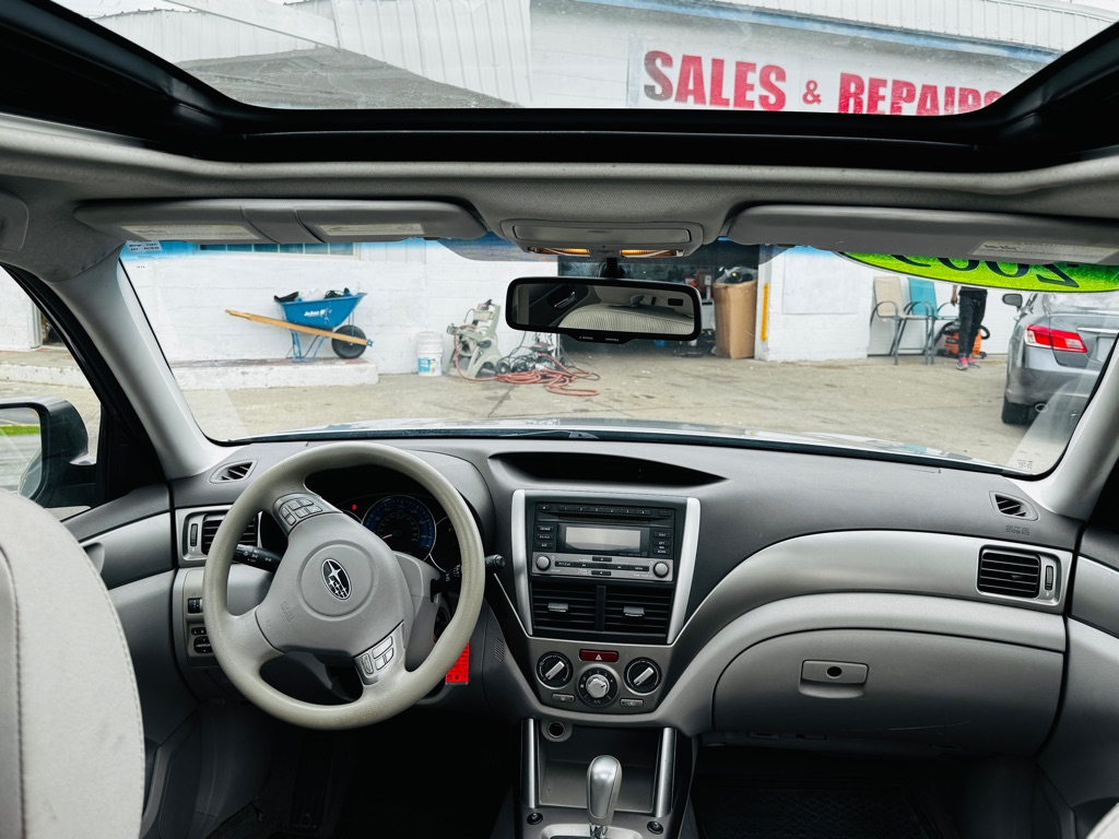 Photo 16 of this SUBARU FORESTER