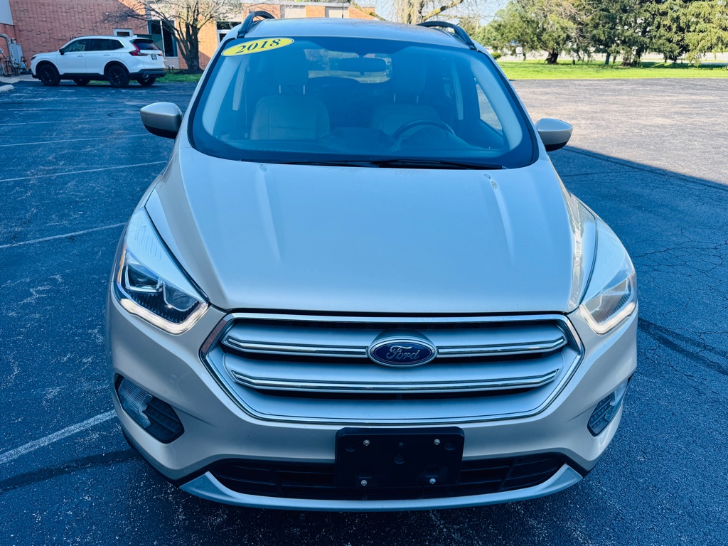Photo 9 of this FORD ESCAPE