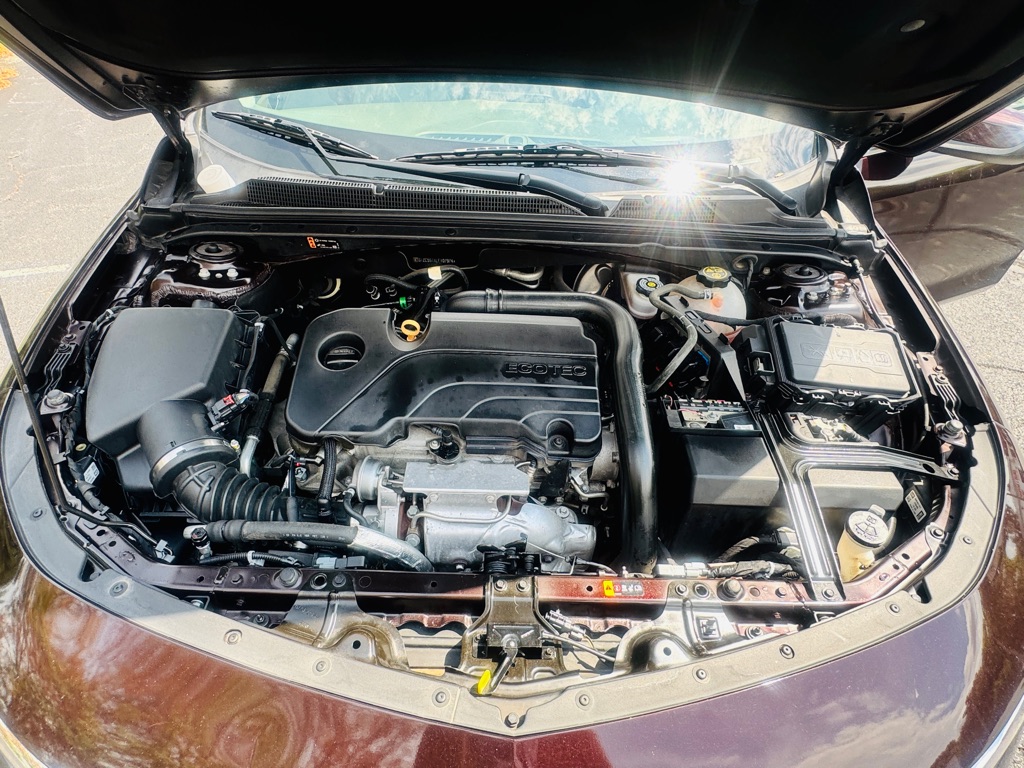 Photo 42 of this CHEVROLET MALIBU